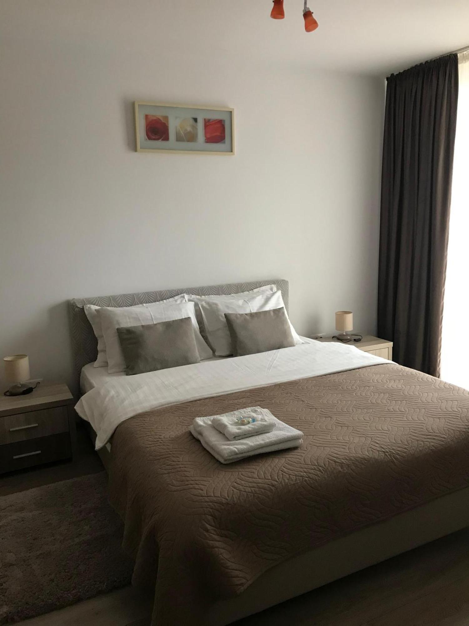 Apartament Marcel - Coresi Mall Braşov Eksteriør billede